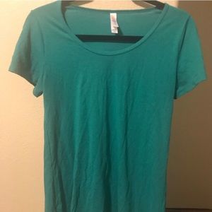 Lularoe teal green recycled classic tee